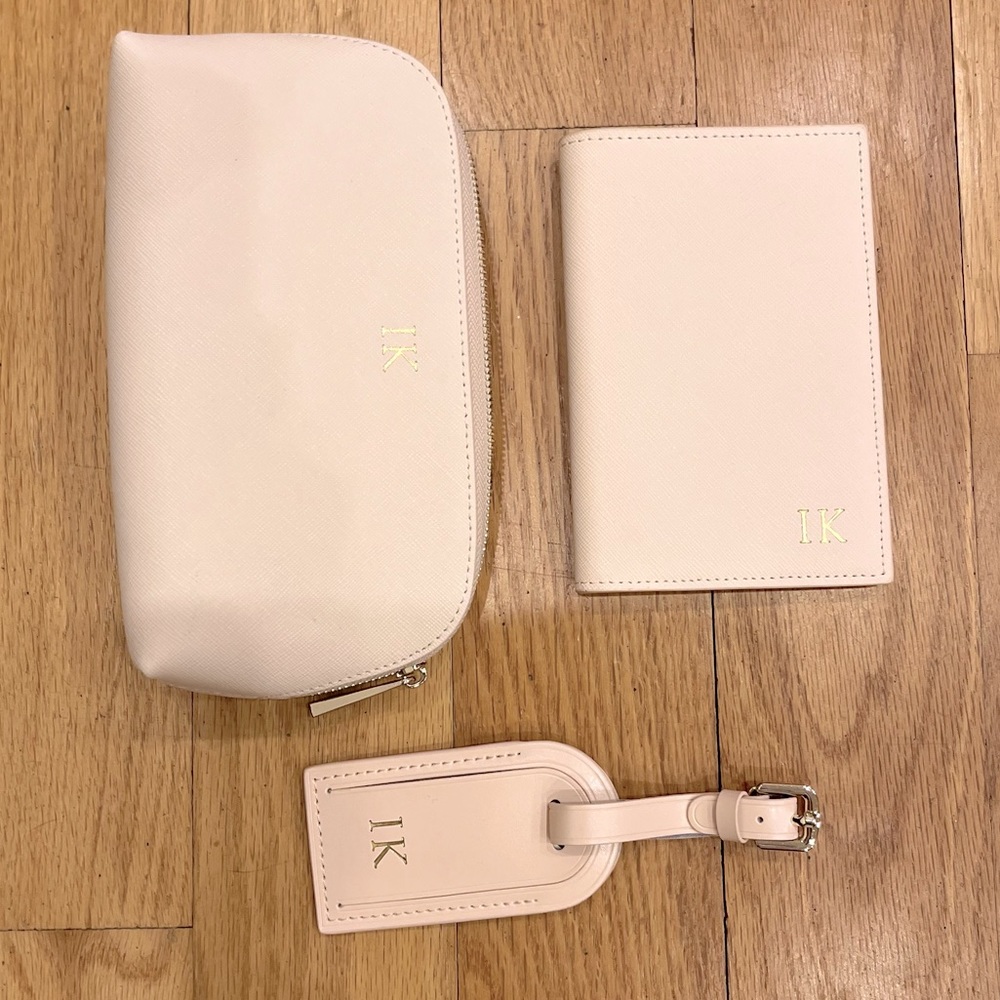 New pink TDE. The Daily Edited set (makeup bag, passport case, luggage tag)